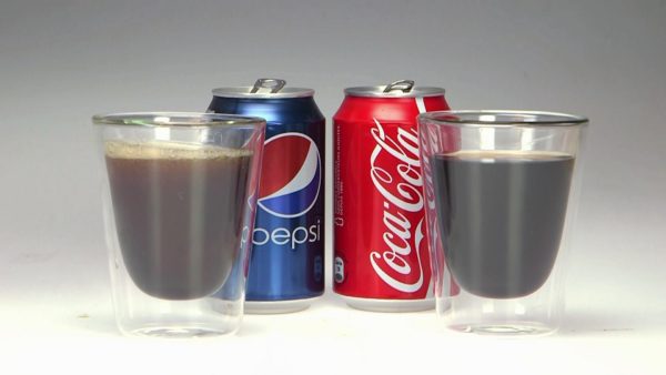 世にも面白い飲み物の戦争――コカ・コーラとペプシの100年を超える闘いの記録