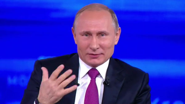 プーチン大統領がロシア国民の質問に回答。「タイムマシンがあったらどこに行きたいですか？」答えがプーチンらしいと話題に