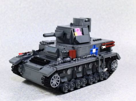 リモコンで操作も可能 ガールズ パンツァー レゴで Iv号戦車d型 を作ってみた