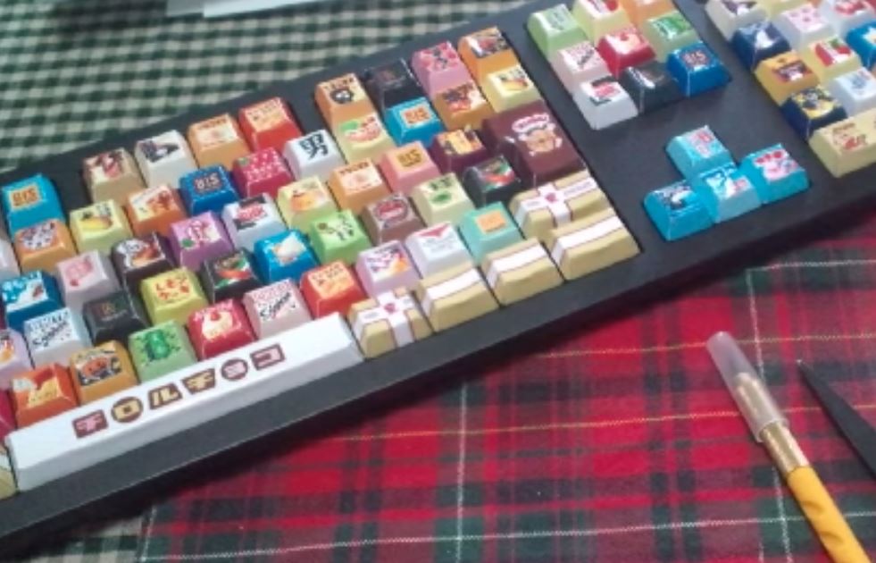 キーボードのボタンを チロルチョコ にしてみた 打てるのかこれ のツッコミが入るも かわいい の声続出