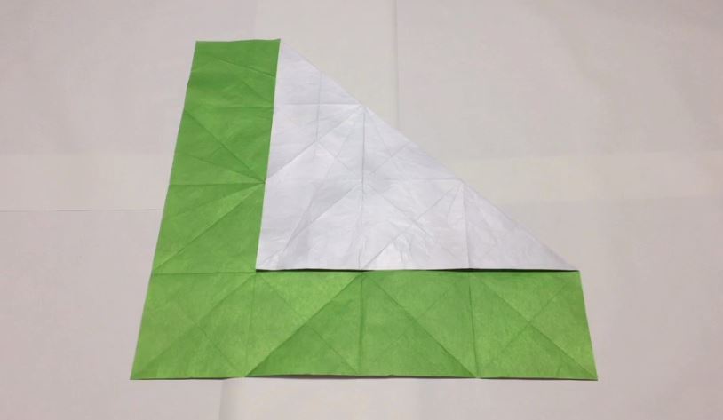 これぞ折り神のカミ技 ポケモン ストライクの 折り紙 がフィギュアのようなボリューム感で完成
