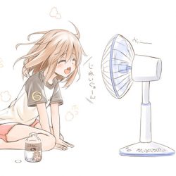 涼しくて気持ちいい夏の風物詩 扇風機 で涼む女の子イラスト詰め合わせ