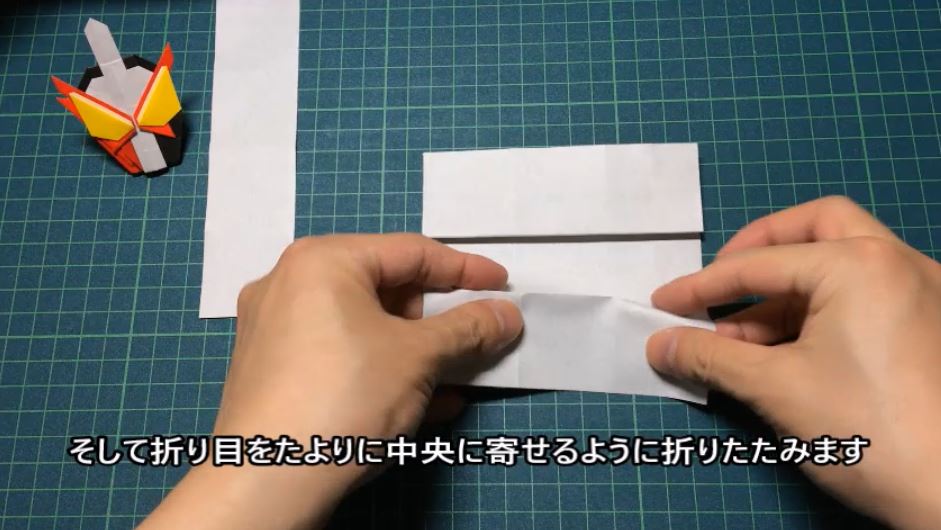仮面ライダーセイバー を折り紙にしてみた 3枚の紙を組み合わせ 剣が特徴的なデザインを見事に再現