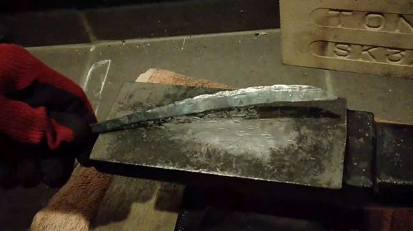 “五寸釘でペーパーナイフを作ってみた！