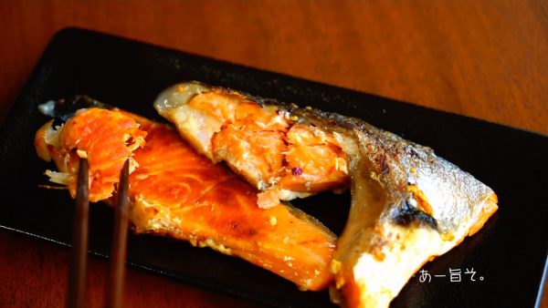 鮭のアレンジレシピ4種を紹介！ ふるさと納税で届いた大量の品を焼いて、揚げて、煮て、グラタンで楽しもう
