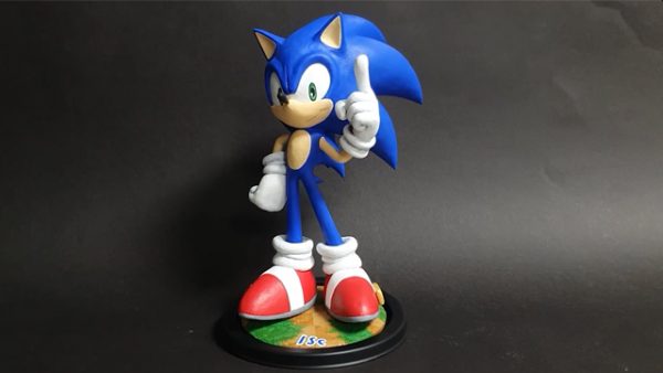 『ソニック』のフィギュアを粘土で自作してみた！ クールな造形とカッコよさをギュッと詰め込んだ、ハイクオリティな仕上がり