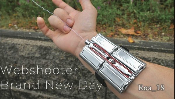 『スパイダーマン』の糸を発射する装置を作ってみた！ 壁にくっつく仕組みを実現し「すごい」「ロマンある」の声